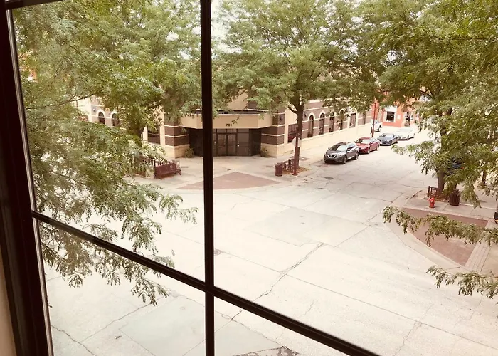 Shenandoah Inn & Suites